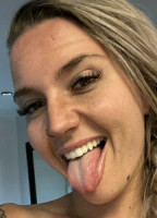 CHLOE YONKER