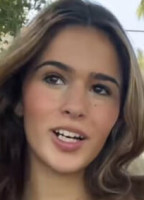 PARIYA CARELLO