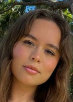 VENEZIA CRUZ