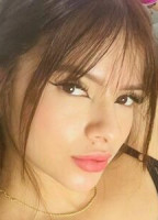 JULIANA TOVAR