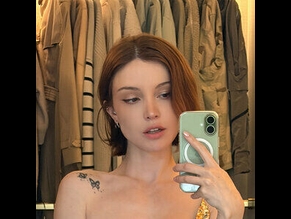 DAINTY WILDER