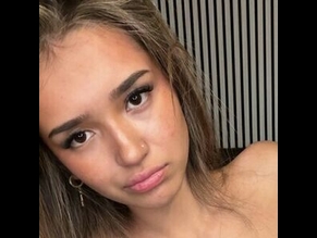 DEINEELEYLA