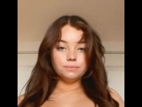 LAURA STELLA HONEYICED