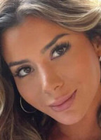 ISABELA PAGLIARI