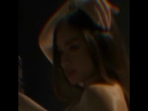 LOVELLYYNIKKII