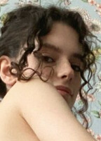SHAWTNES NUDE