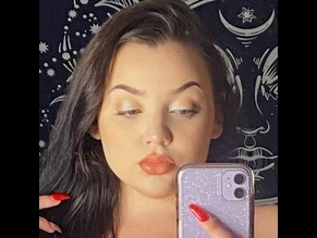 ROSYCHEEKS