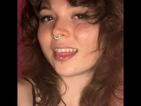EEVIE STONE