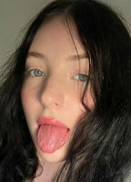EZMACKENZIE NUDE