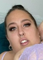 APRILFOXX