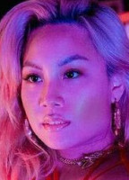VICTORIA KUANG