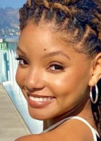 HALLE BAILEY NUDE