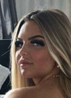 MADDIE TAYLOR NUDE