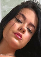 MANUZINHA NUDE