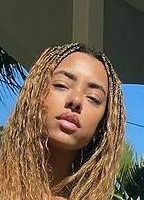 YARA CHERRY NUDE