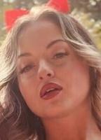 HOLLIE MULVIHILL NUDE