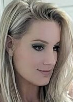 LEAIS LITTLE LOOKS