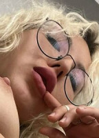 JULIALEXXX