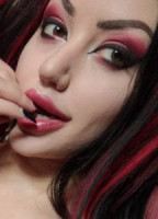 DANI DIVINE
