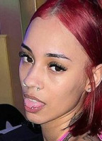 ODDIE2HOTTIE NUDE
