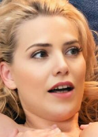 LETICIA COLIN
