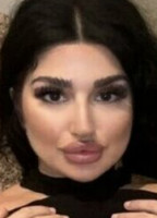 SEDUCTIVE FOREIGN