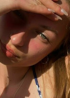 CHLOECOOK05