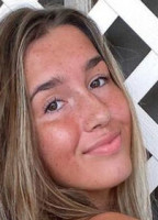 MADDY DODD