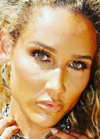 LOLO JONES
