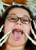 HAZELBAESILPVP