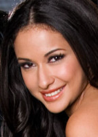 SANDY GARZA