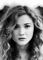 SKYLER SAMUELS NUDE