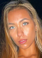 EXOTICCALIHOTWIFE
