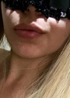 ASHLEY HOTWIFE