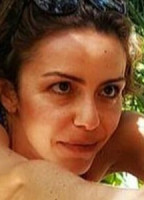 KAROLIN FIEKI