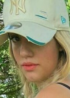 JULIA BEATRIZ JULIABEATRISS