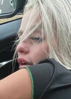 NAUGHTYLOLAFOX