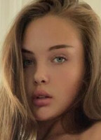 OLYA DERKACH NUDE