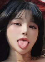 KIM YUN JEONG