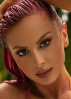 DANNI ELLEXO NUDE