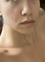 AVA MIU