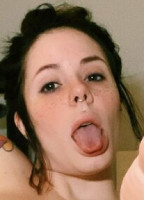 IHATELAIIKA NUDE