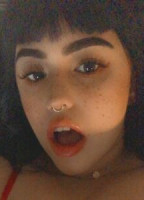 UYRUU NUDE