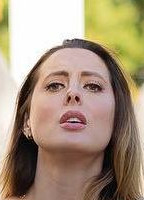 EVA AMURRI