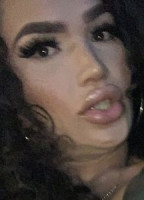 KIMMIE BOMBSHELL