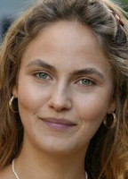 ELENA CARRIRE NUDE