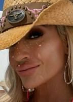 AUSSIEMUSCLEBARBIE