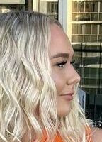 KARA MIA VAN PLETZEN