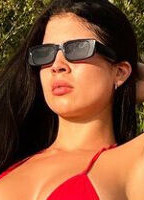 SUELLEN LARA