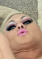 VEGASQUEEN